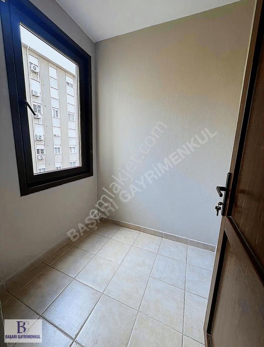 Başarı'dan Bağdat Caddesine Yakın 220m2 Mimari Dekorlu 4+1 - Görsel 12