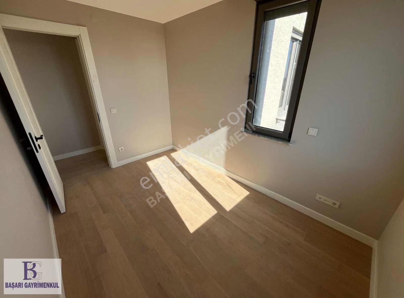 Başarı'dan Suadiye Zara'da 140 M2 2025 Yapımı Deniz Manzaralı - Görsel 28