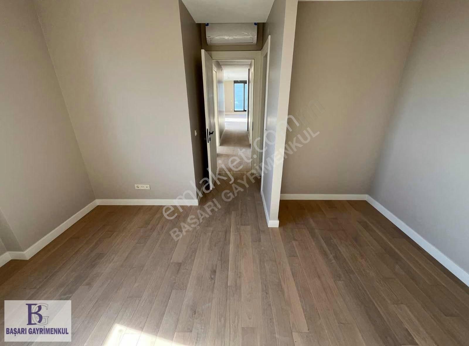 Başarı'dan Suadiye Zara'da 140 M2 2025 Yapımı Deniz Manzaralı - Görsel 26
