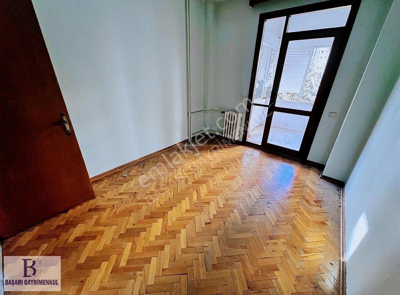 Başarı Suadiye Bağdata 6. Bina 130 M2 3+1 Yeşillikler İçinde - Görsel 27