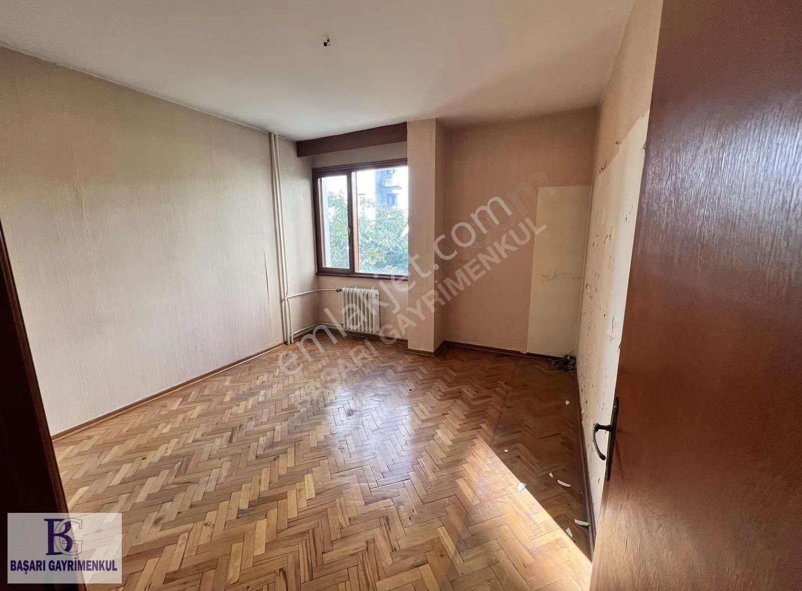Başarı Suadiye Bağdata 6. Bina 130 M2 3+1 Yeşillikler İçinde - Görsel 10