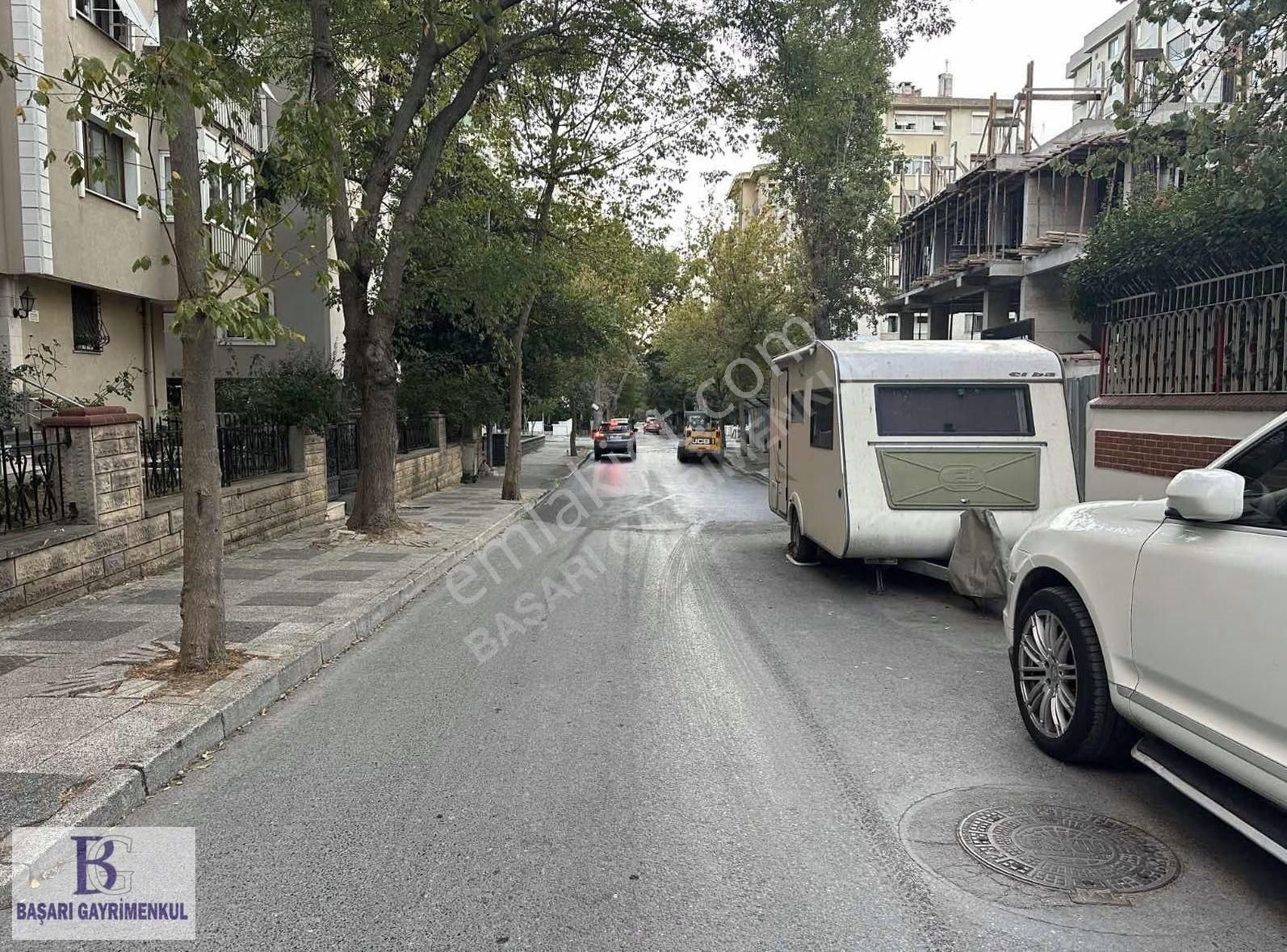 Başarı'dan Suadiye Bağdat'a Çok Yakın 150 M2 3+1 Fırsat Daire - Görsel 32