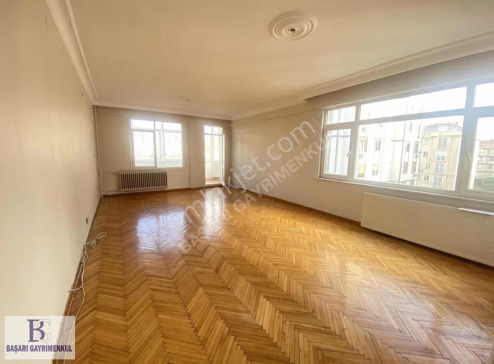 Başarı'dan Fahrettin Kerim Gökay Caddesin'de Asansörlü Balkonlu