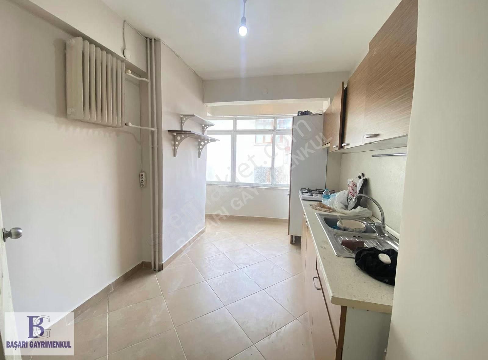 Başarı'dan Fahrettin Kerim Gökay Caddesin'de Asansörlü Balkonlu - Görsel 17