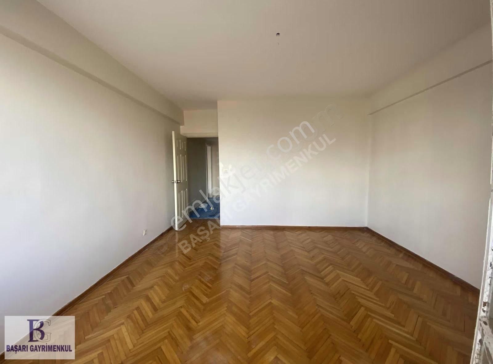 Başarı'dan Fahrettin Kerim Gökay Caddesin'de Asansörlü Balkonlu - Görsel 3