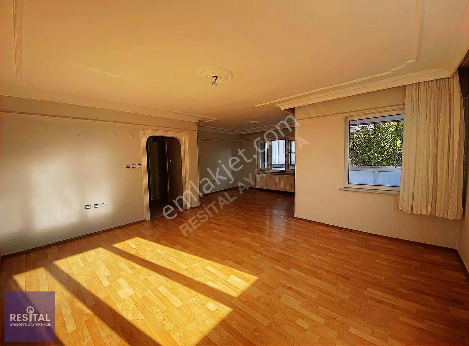 Resital Ayasofya Gayrimenkulden Kültür De Satılık 5+1 Villa - Görsel 8