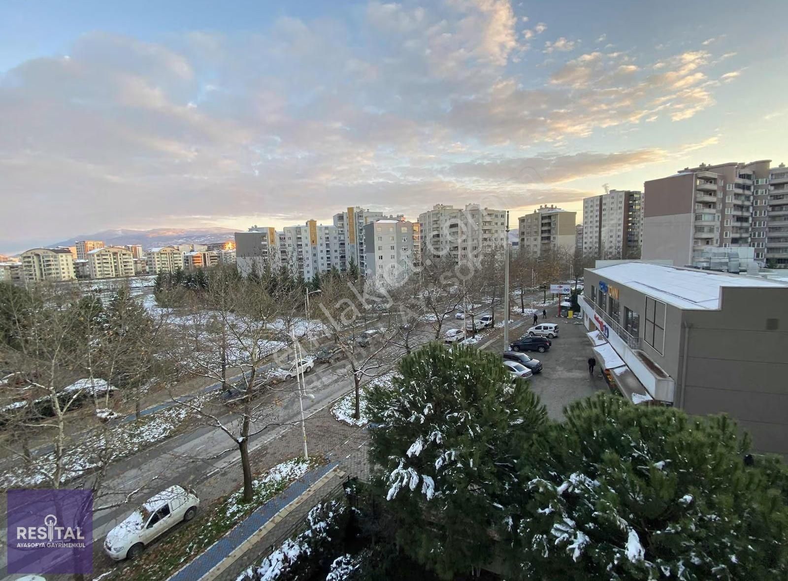 Resital Ayasofya Dan Yüzüncüyıl Da Kiralık Eşyalı 3+1 Daire - Görsel 17