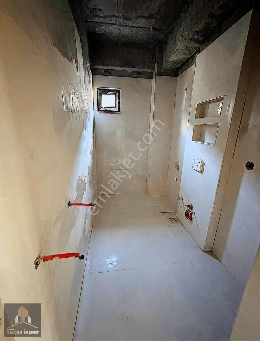 Gümüşçeşme Mahallesinde Ebeveyn Banyolu Mart Teslimş Daireler - Görsel 7