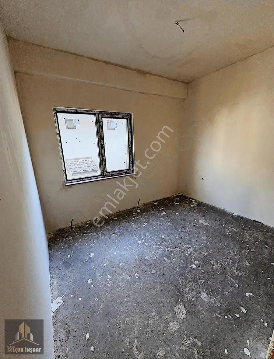 Gümüşçeşme Mahallesinde Ebeveyn Banyolu Mart Teslimş Daireler - Görsel 13