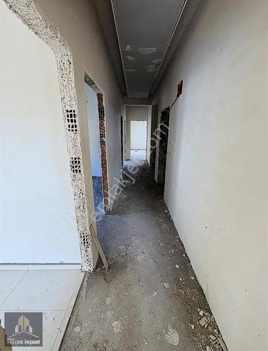 Gümüşçeşme Mahallesinde Ebeveyn Banyolu Mart Teslimş Daireler - Görsel 3