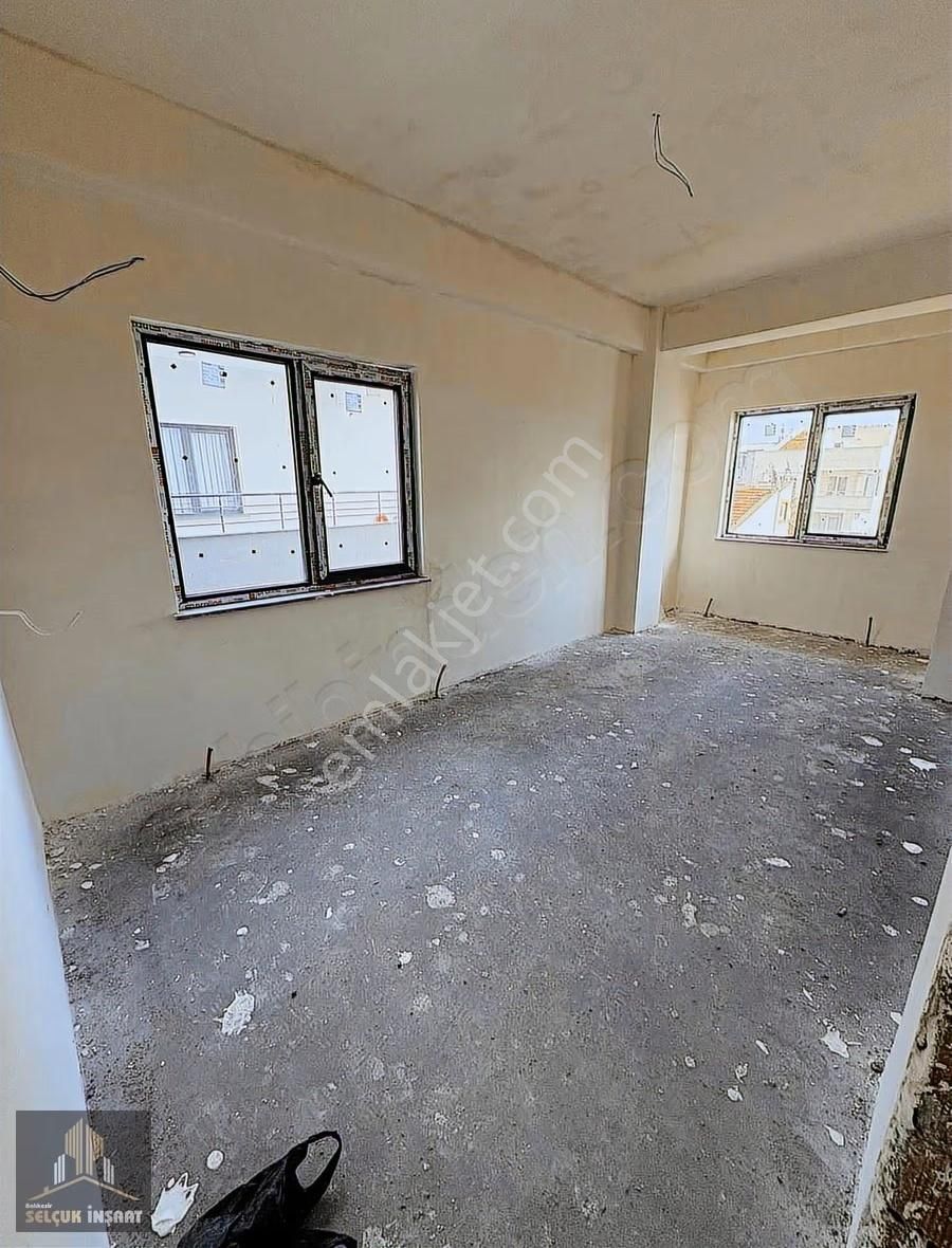 Gümüşçeşme Mahallesinde Ebeveyn Banyolu Mart Teslimş Daireler - Görsel 12
