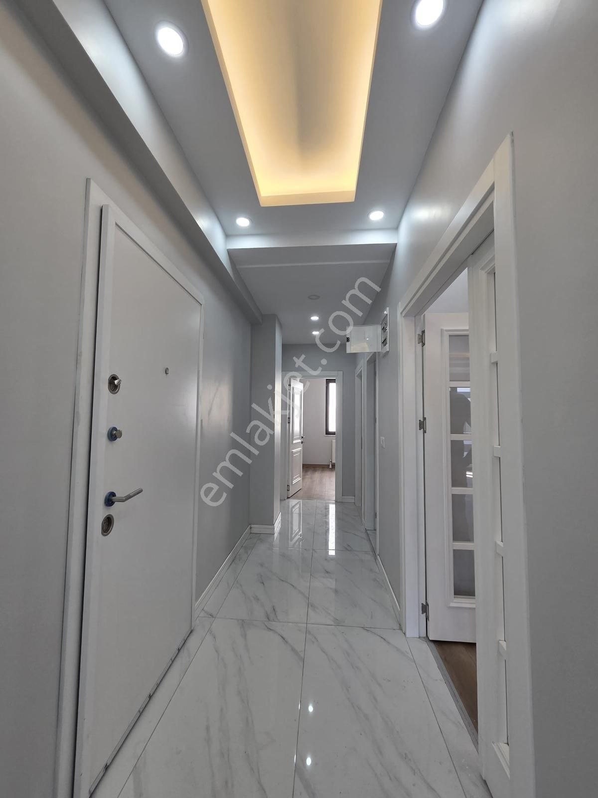 Geniş Aileler İçin 6+2 300 M2 Dubleks - Görsel 17