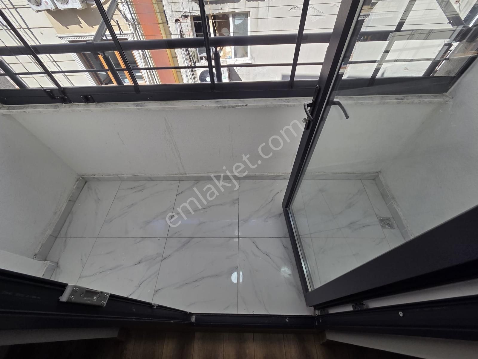 Geniş Aileler İçin 6+2 300 M2 Dubleks - Görsel 8