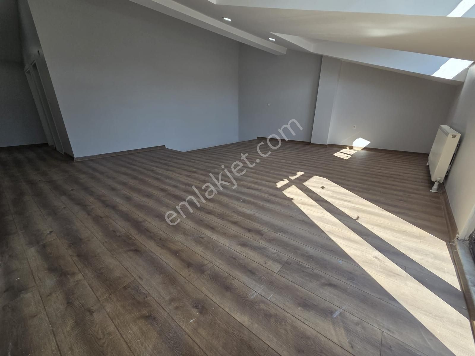 Geniş Aileler İçin 6+2 300 M2 Dubleks - Görsel 9