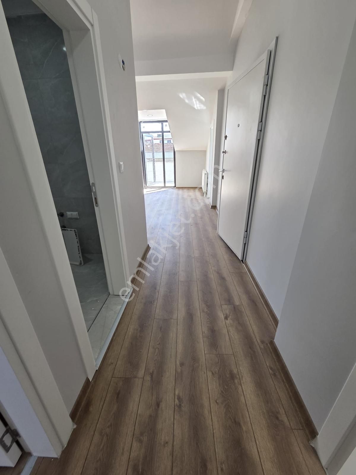 Geniş Aileler İçin 6+2 300 M2 Dubleks - Görsel 18