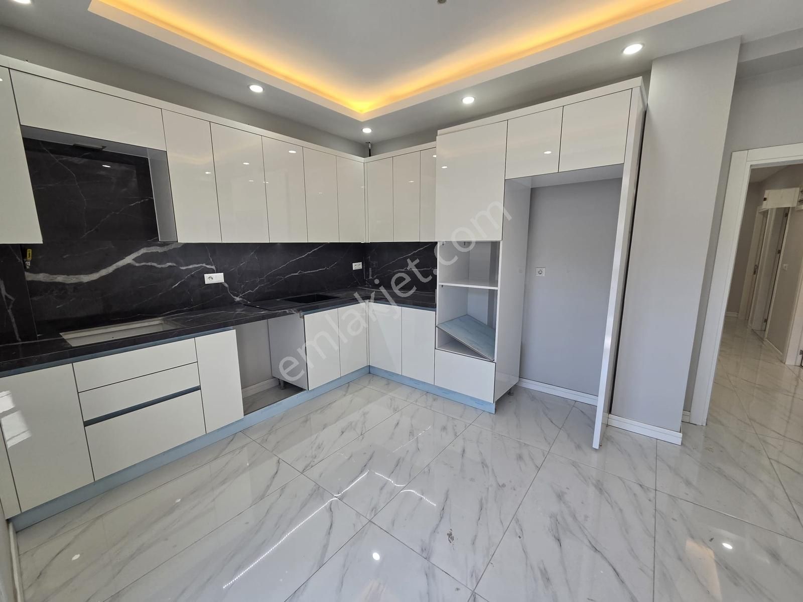 Geniş Aileler İçin 6+2 300 M2 Dubleks - Görsel 7