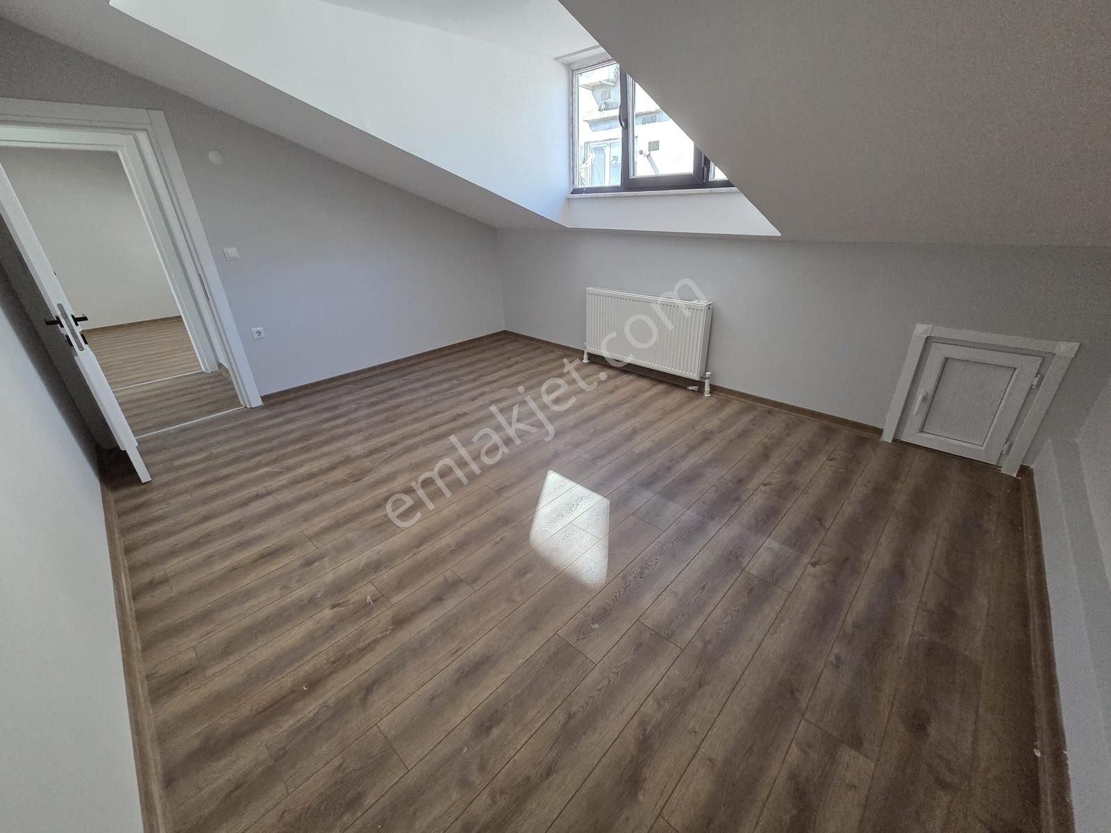 Geniş Aileler İçin 6+2 300 M2 Dubleks - Görsel 12