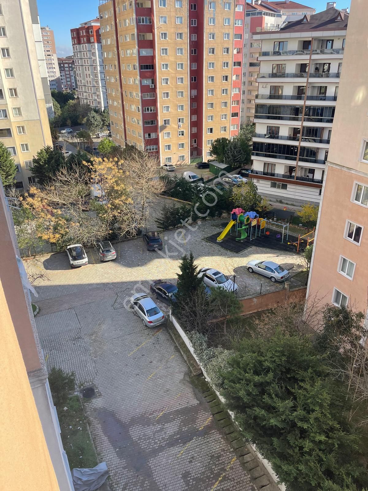 İstanbul Beylikdüzü Koru Apartmanı 3+1 186 M2 Bürüt Kiralık Daire - Görsel 7