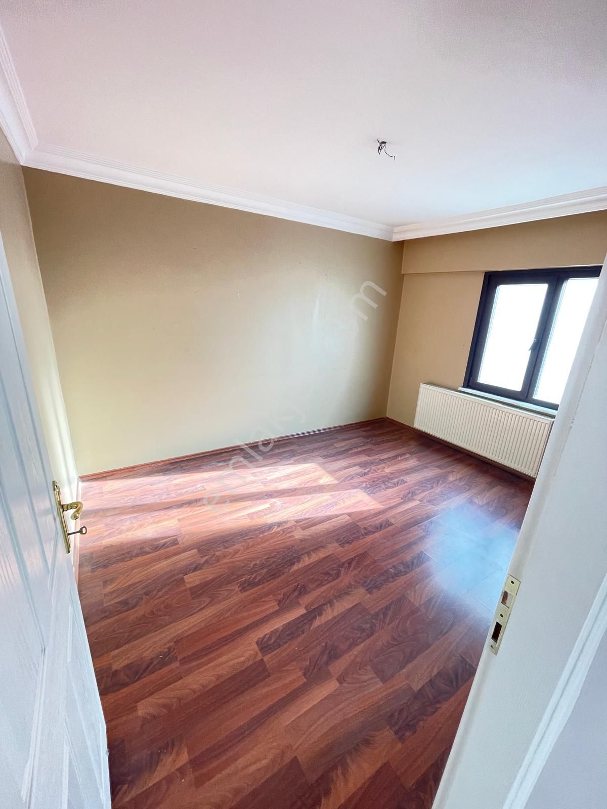 İstanbul Beylikdüzü Koru Apartmanı 3+1 186 M2 Bürüt Kiralık Daire - Görsel 34