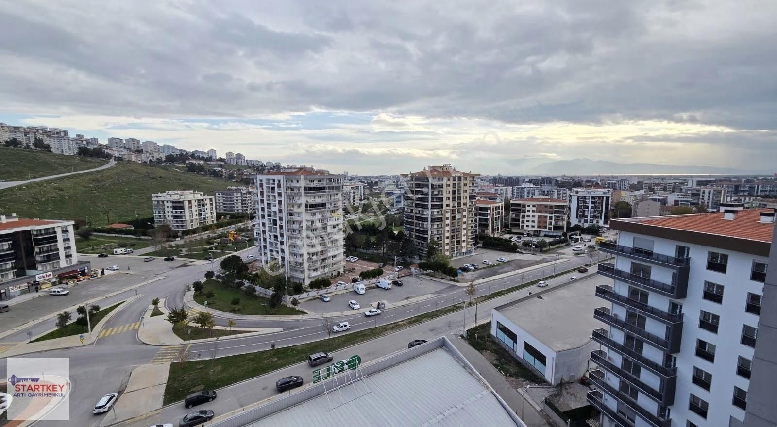 Marka 333 Sitesi, Havuz Cepheli, Satılık 1+1 Daire - Boş Durumda - Görsel 15