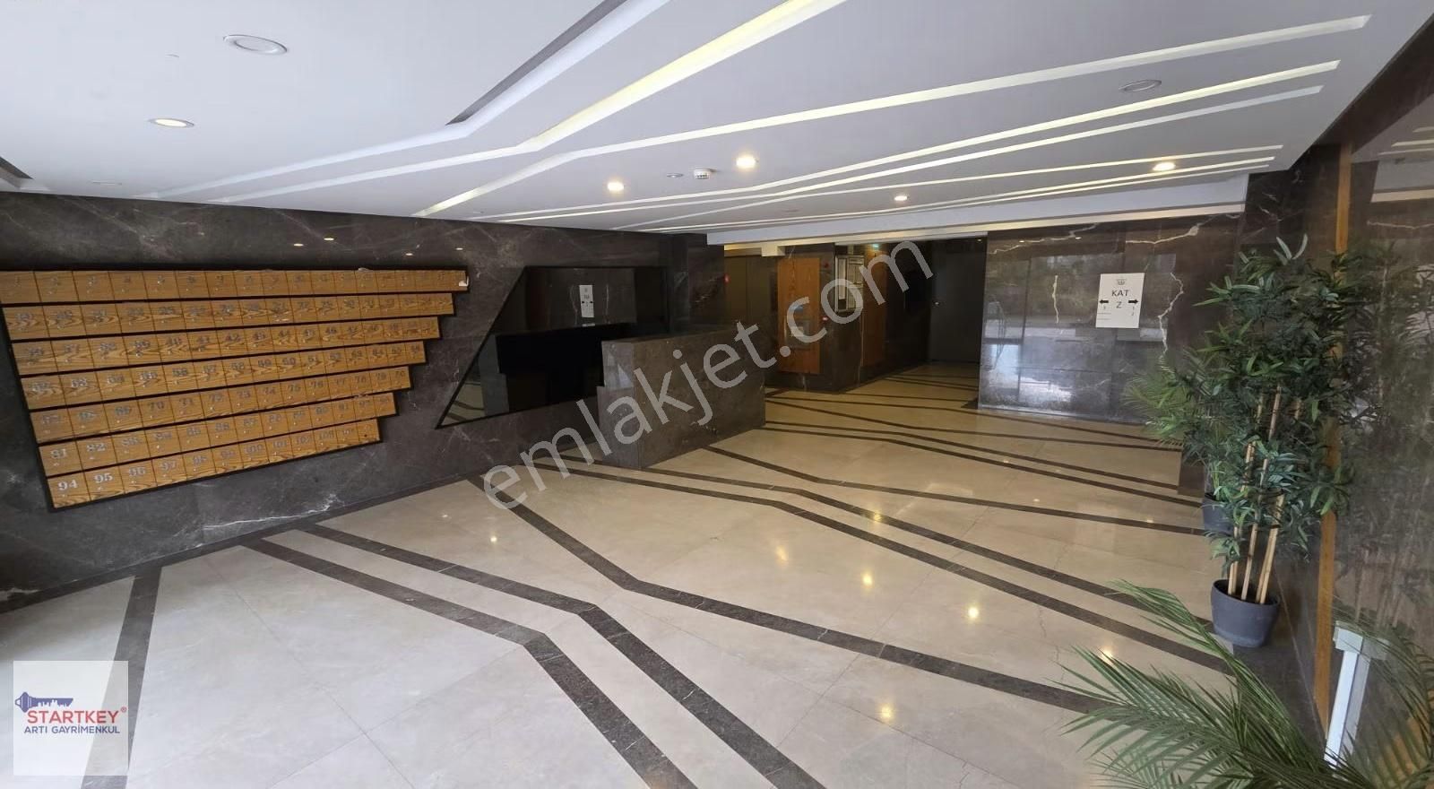Marka 333 Sitesi, Havuz Cepheli, Satılık 1+1 Daire - Boş Durumda - Görsel 6