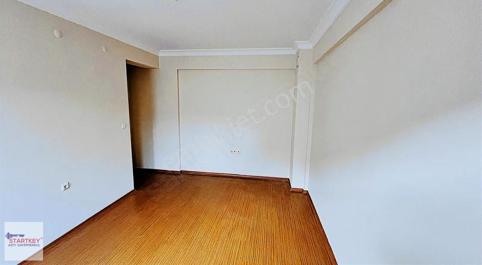 Karşıyaka Nergiz'de Bakımlı Merkezi Konumda 3+1 125 M2 Kiralık Daire - Görsel 9