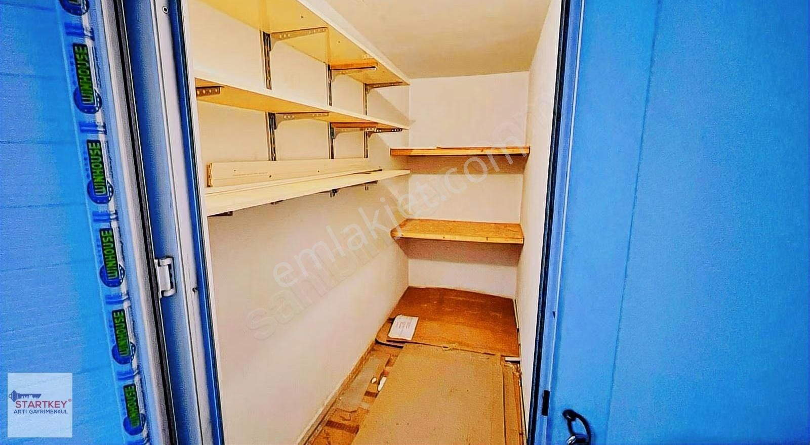 Karşıyaka Nergiz'de Bakımlı Merkezi Konumda 3+1 125 M2 Kiralık Daire - Görsel 18