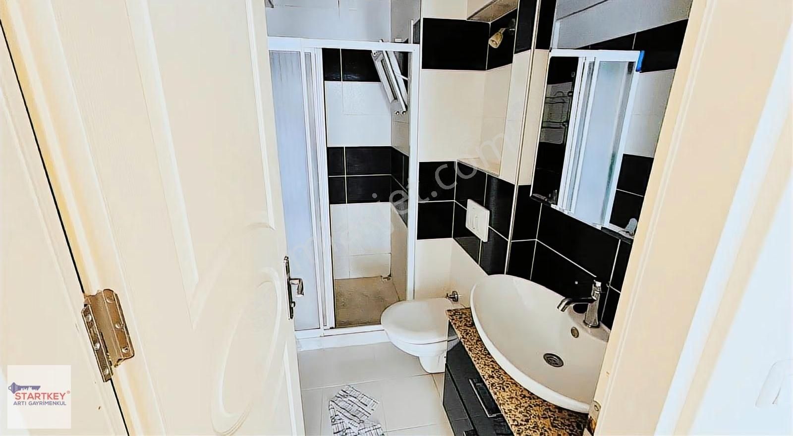 Karşıyaka Nergiz'de Bakımlı Merkezi Konumda 3+1 125 M2 Kiralık Daire - Görsel 22