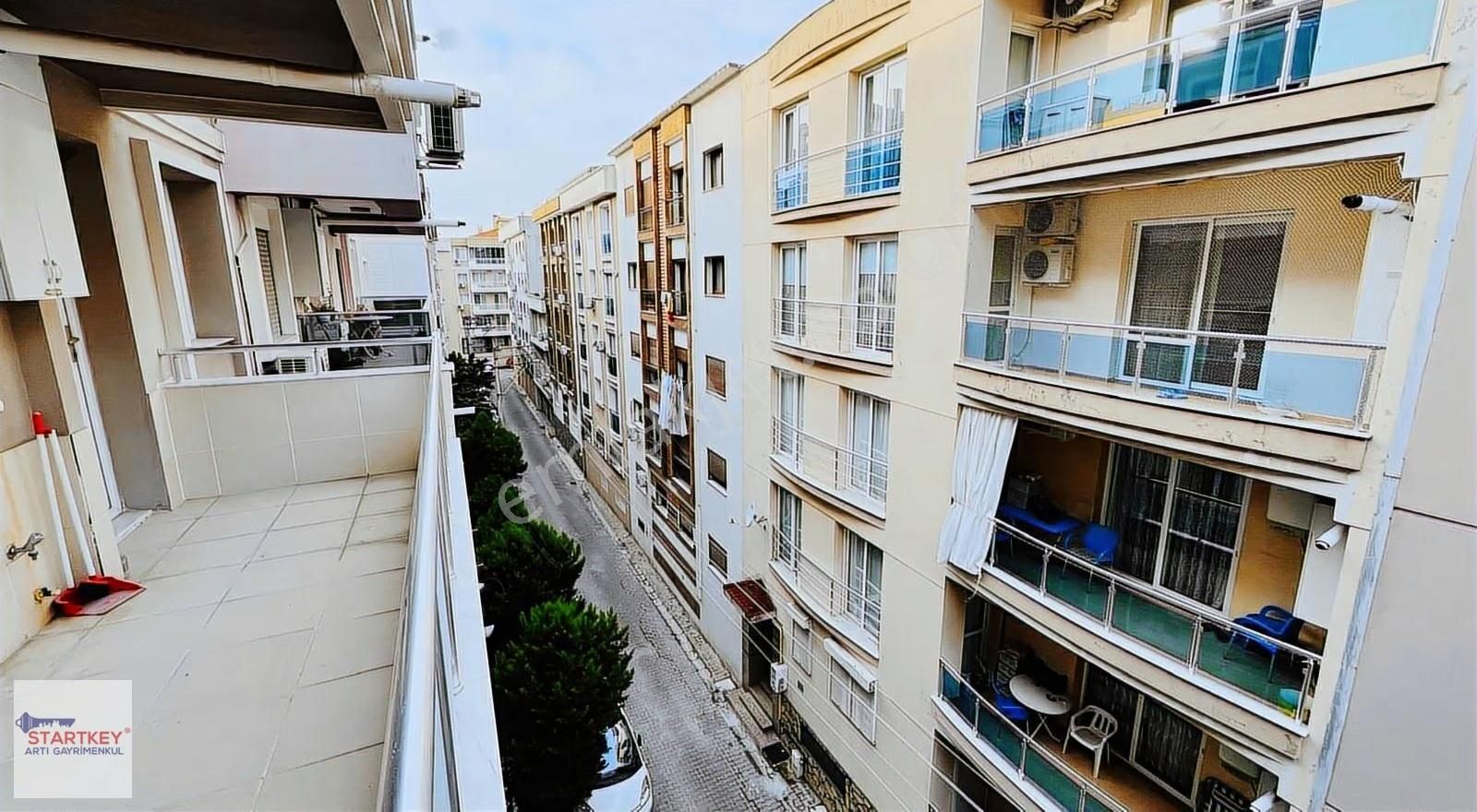 Karşıyaka Nergiz'de Bakımlı Merkezi Konumda 3+1 125 M2 Kiralık Daire - Görsel 11