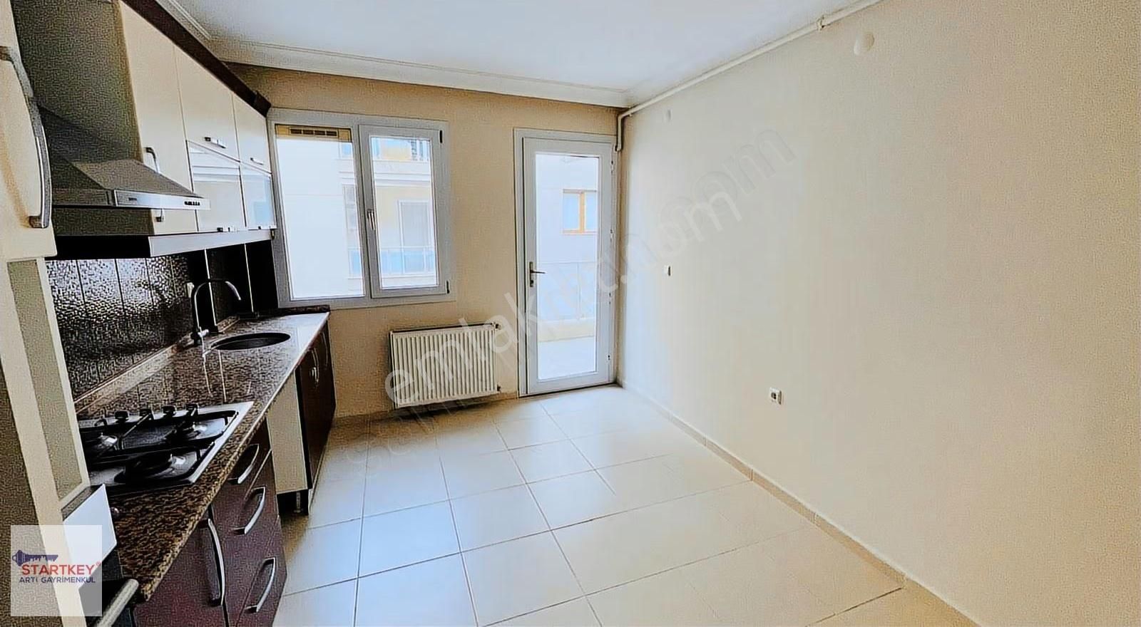 Karşıyaka Nergiz'de Bakımlı Merkezi Konumda 3+1 125 M2 Kiralık Daire - Görsel 8