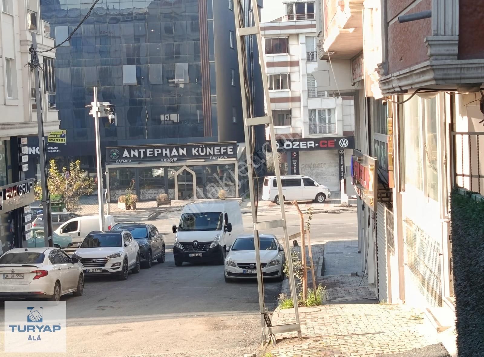 Turyap Âlâ Gayrimenkul'den Satılık Düz Giriş İş Yeri