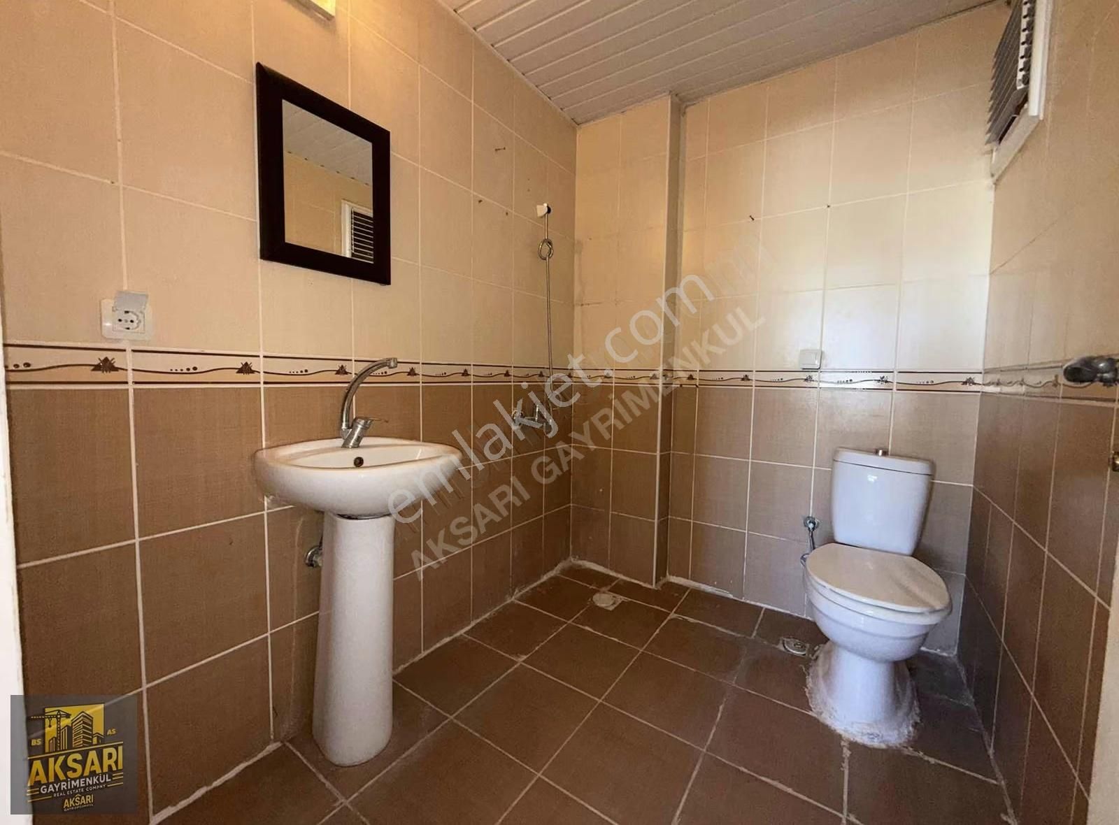 Ayanoğlun'da Çok Geniş Asansörsüz 3+1 Satılık Daire - Görsel 8