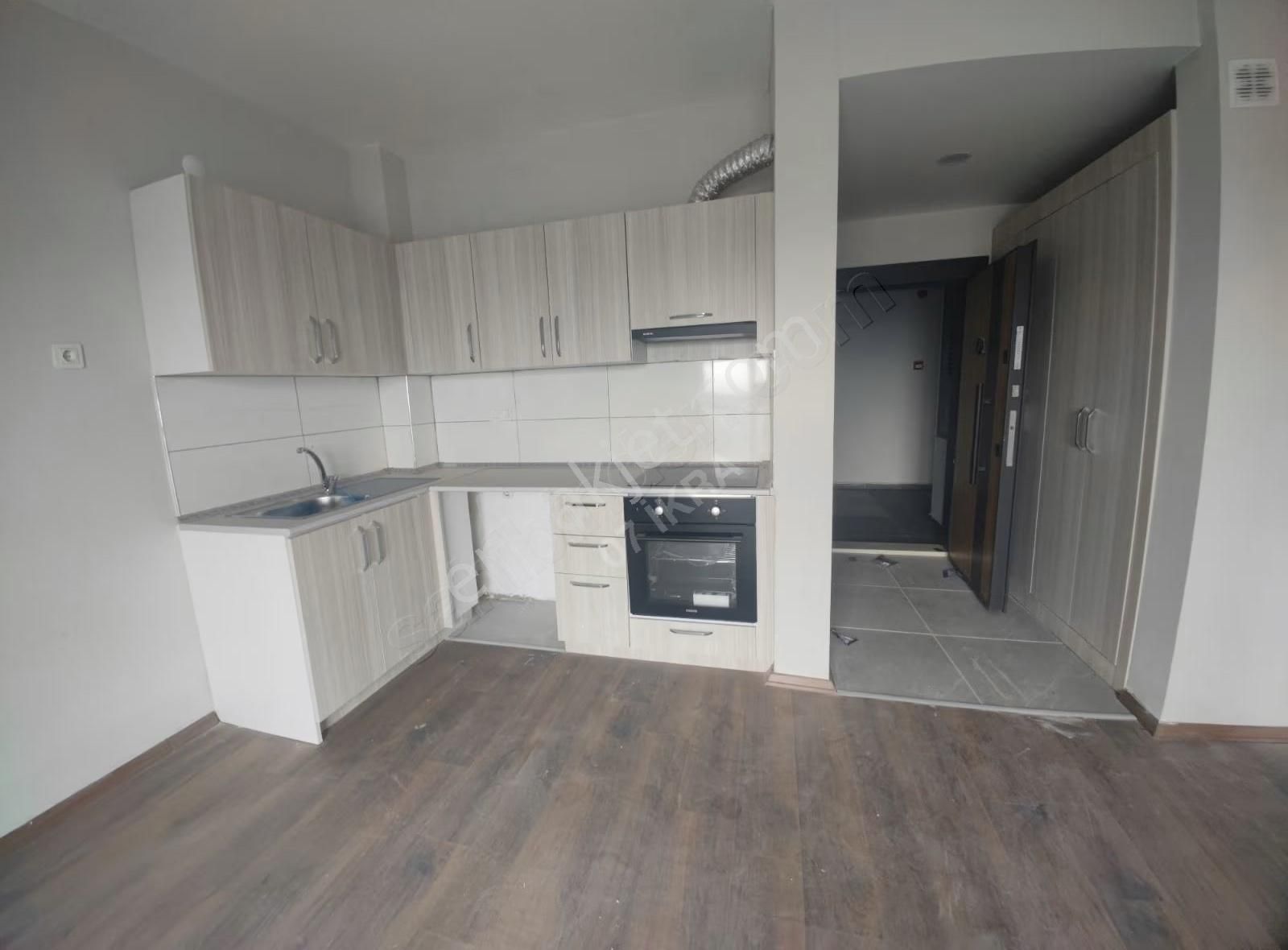 Gunes Evleri 1+1 Ara Katta Asansorlu Dogalgazli