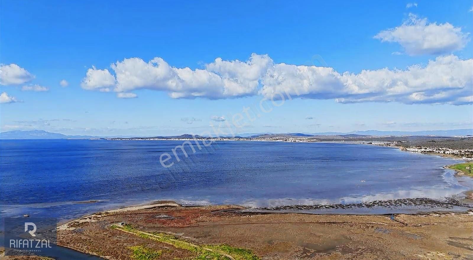 Altınova'da Denize 300 M Site İçi Villa Arsası - Görsel 12