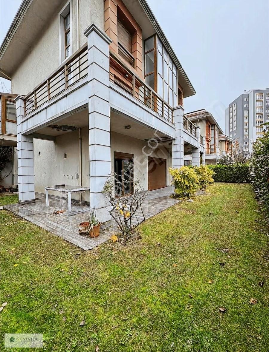 Bahçeşehir Spradon Evler Satılık Villa Tam Müstakil 6+2 - Görsel 3