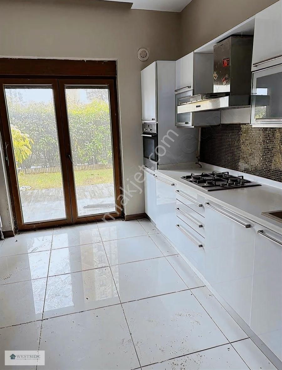 Bahçeşehir Spradon Evler Satılık Villa Tam Müstakil 6+2 - Görsel 5