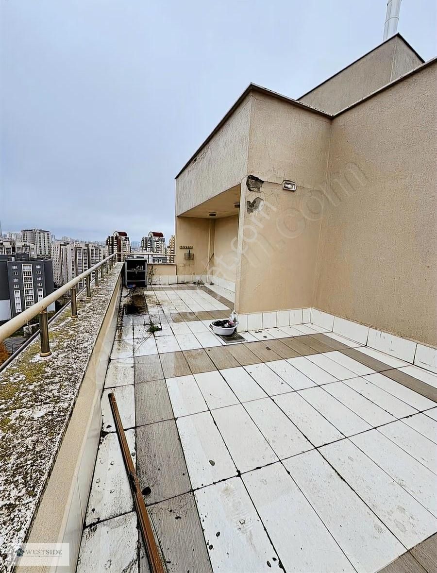 Bahçeşehir Spradon Evler Sitesi Kupon Teraslı 4+1 Dublex Satılık - Görsel 24