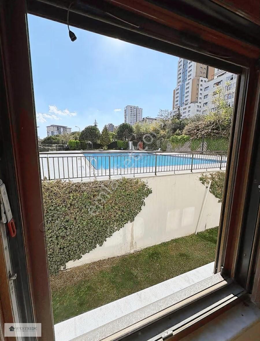 Bahçeşehir Spradon Kuleler 4+1 Havuz Cephe Boş Satılık - Görsel 4