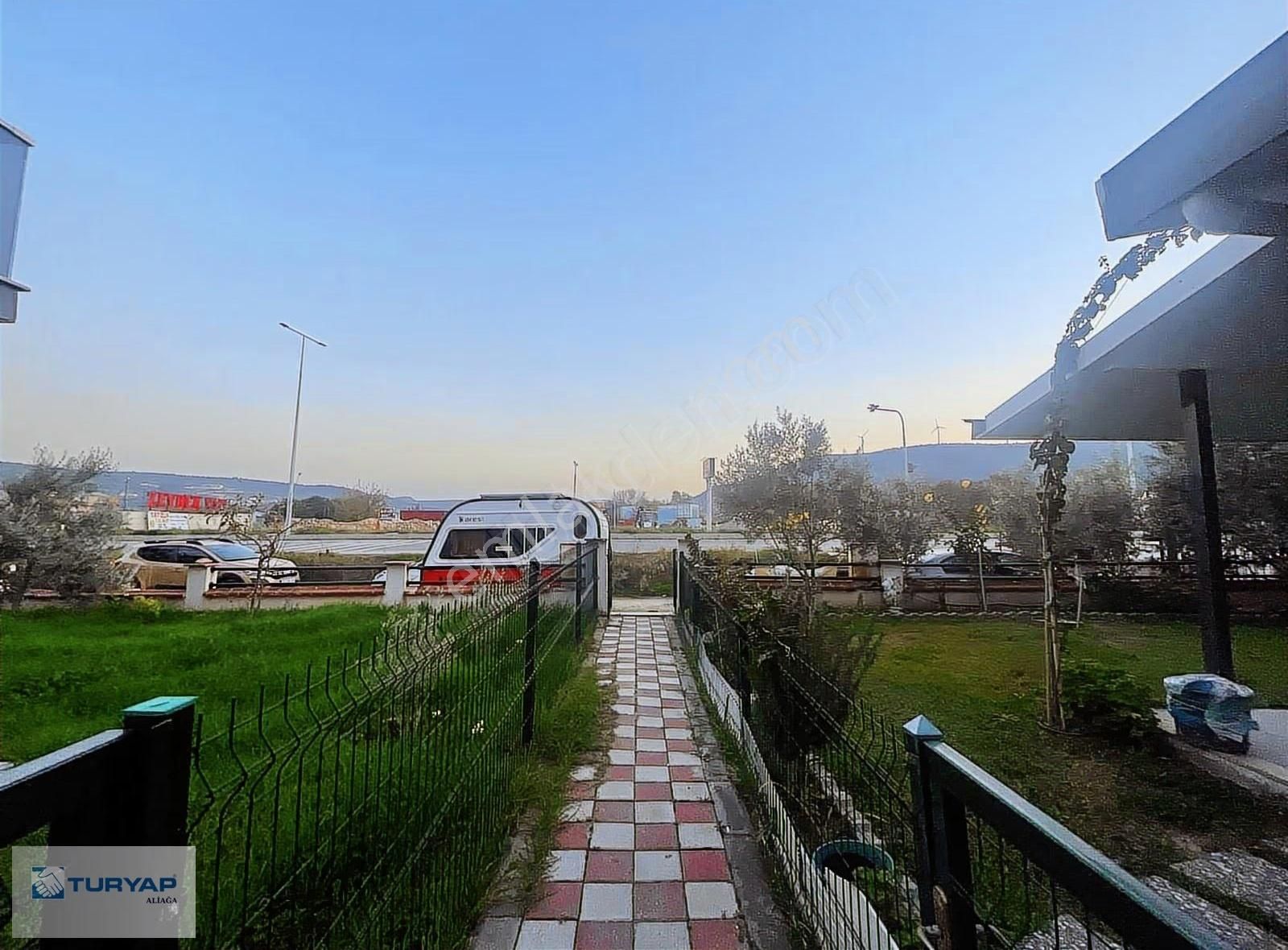 Yeni Foca Gencelli De Satılık Tripleks - Görsel 24