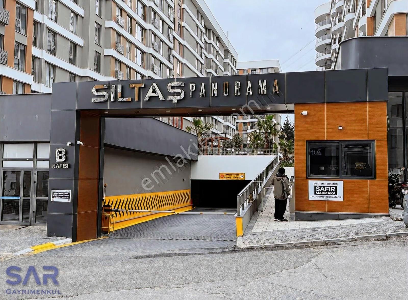 Lüks Konseptli Kapalı Havuzlu Sitede Satılık Sıfır 3+1 ! - Görsel 4