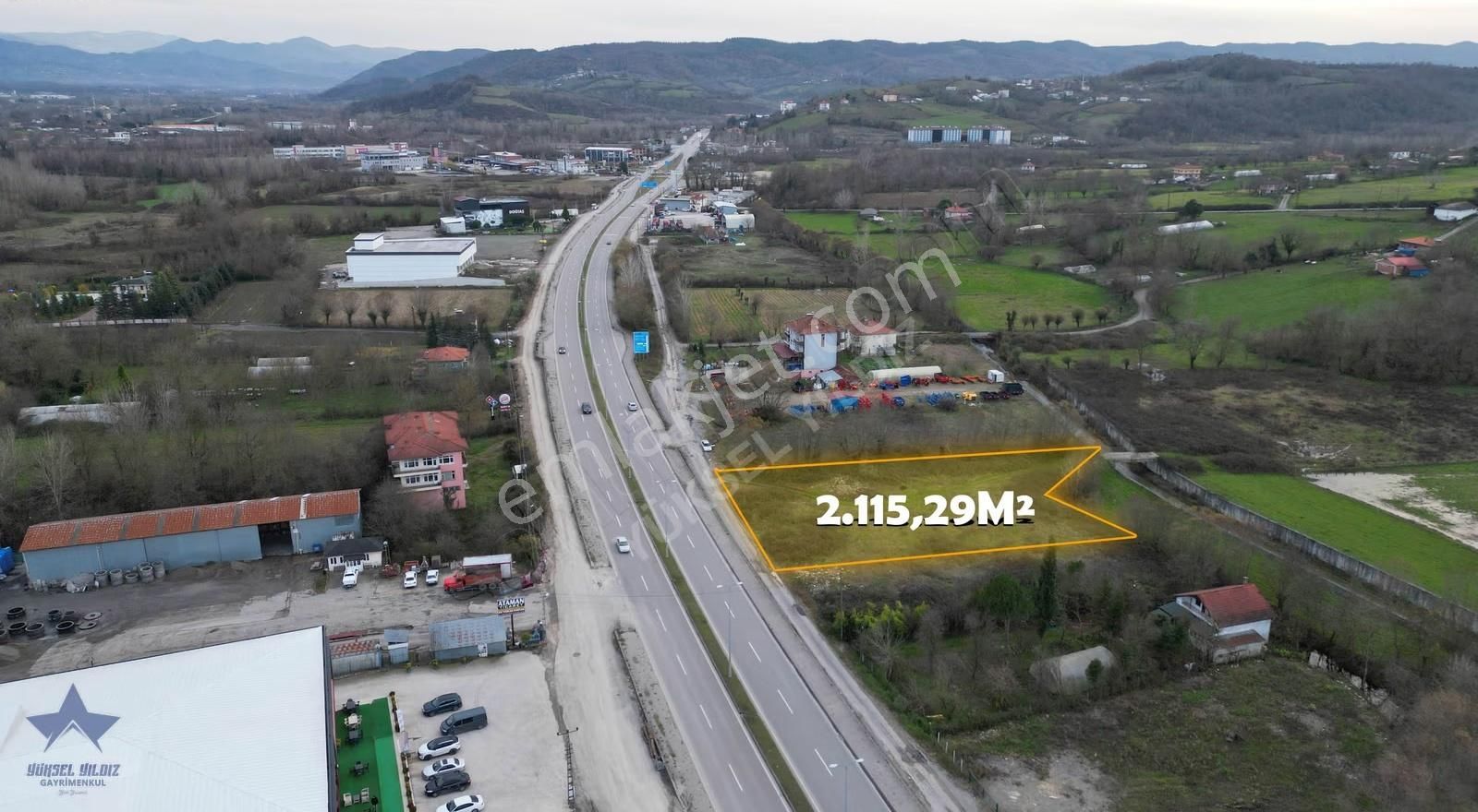 2115 M2 Bartın-ankara Yolu Kenarı Ticari Ruhsatlı Satılık Arsa