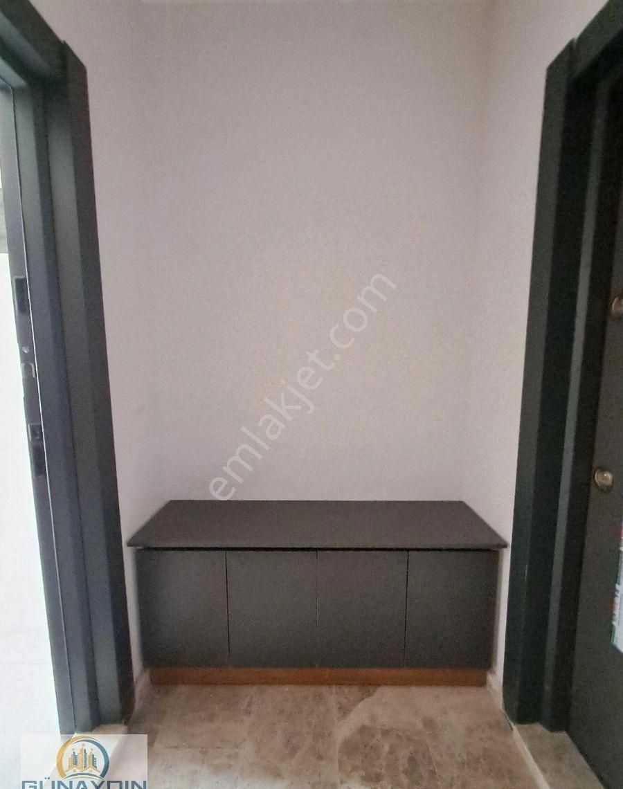 Günaydın Emlaktan Bahçelievlerde 80 M² Havuzlu Lüks 2+1 Daire - Görsel 7