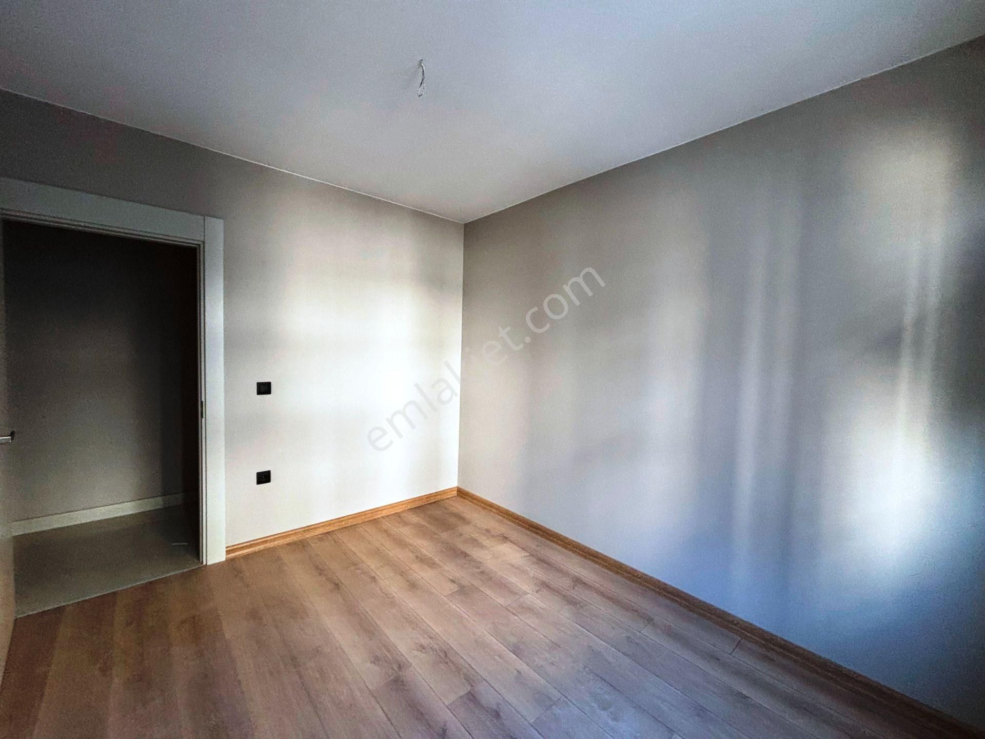 Pendik Sahil Peninda Park '0' 2.kat 2 Banyolu 141m2 Kiralık 3+1 - Görsel 17