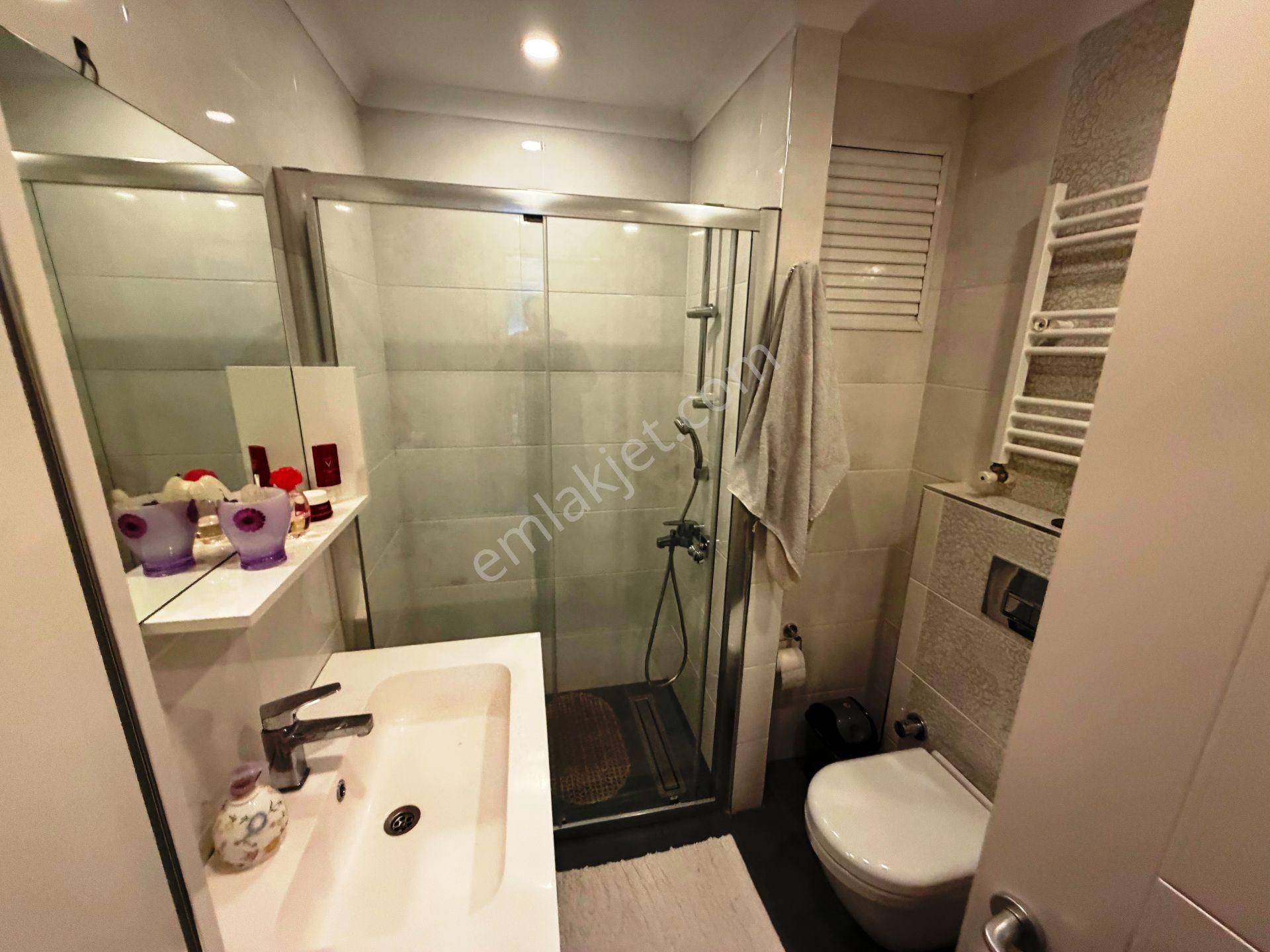 Caddebostan Park Konutları 6.kat Mobilyalı 100m2 Kiralık 2+1 - Görsel 20