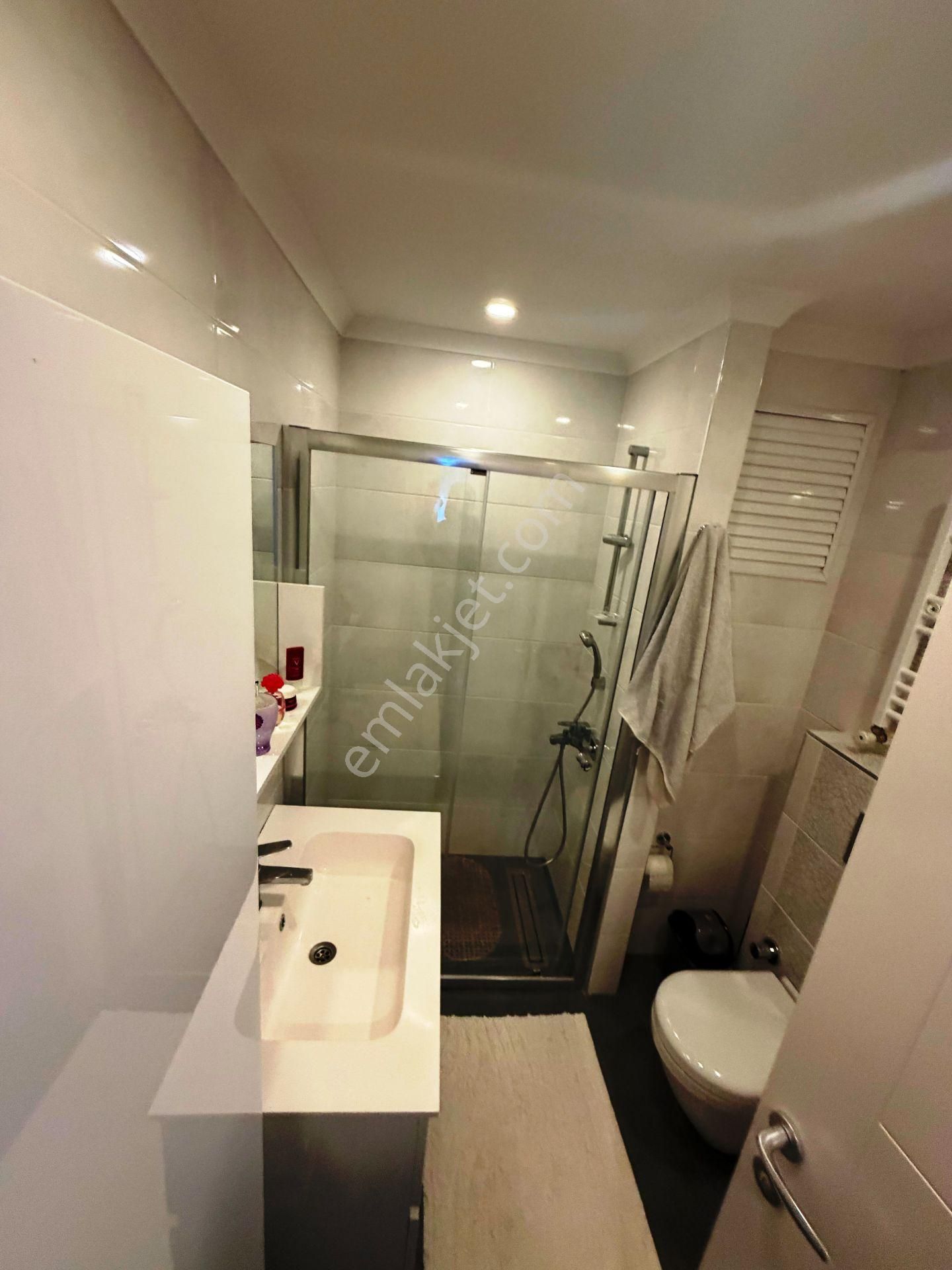 Caddebostan Park Konutları 6.kat Mobilyalı 100m2 Kiralık 2+1 - Görsel 19