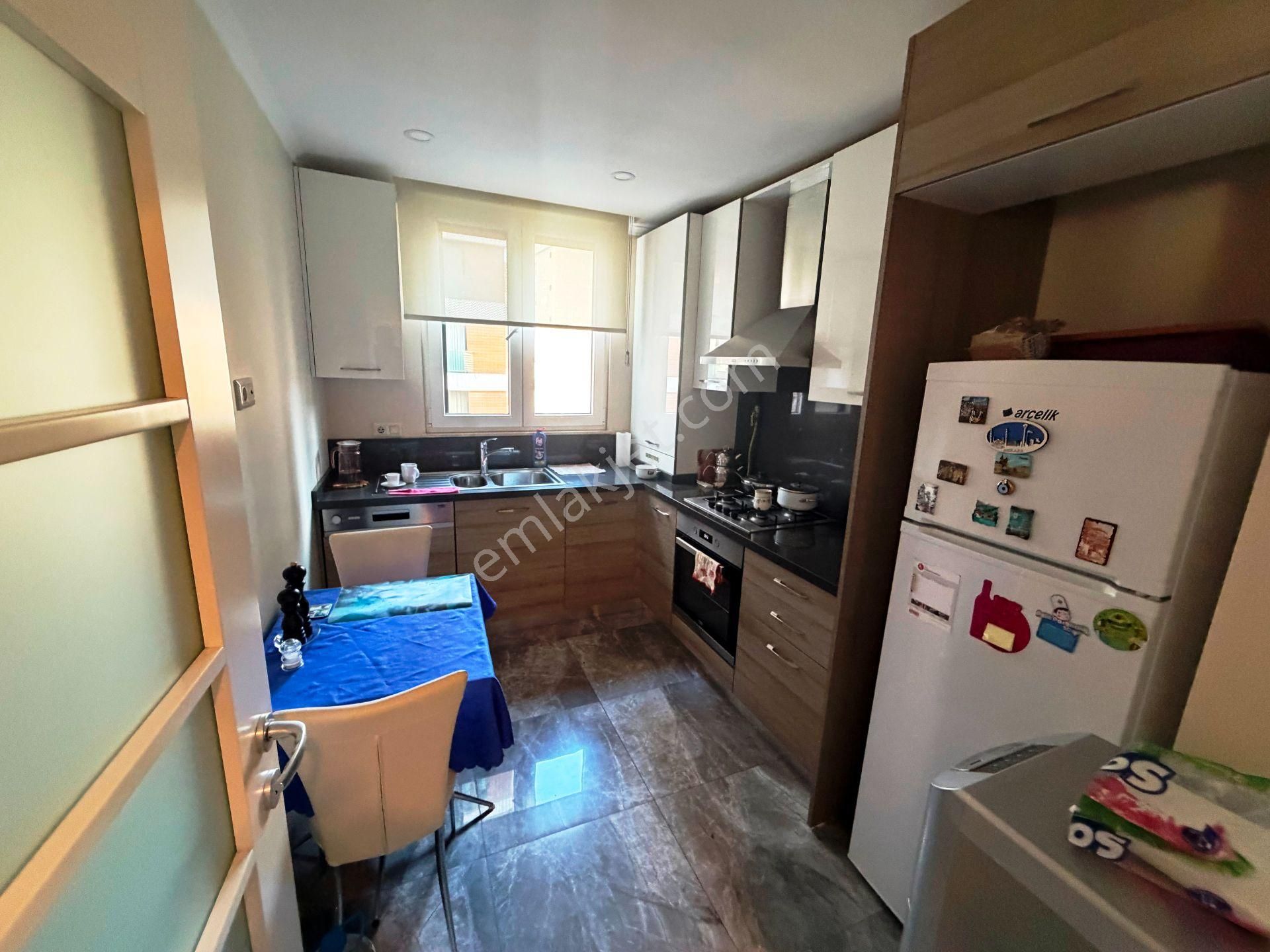 Caddebostan Park Konutları 6.kat Mobilyalı 100m2 Kiralık 2+1 - Görsel 23