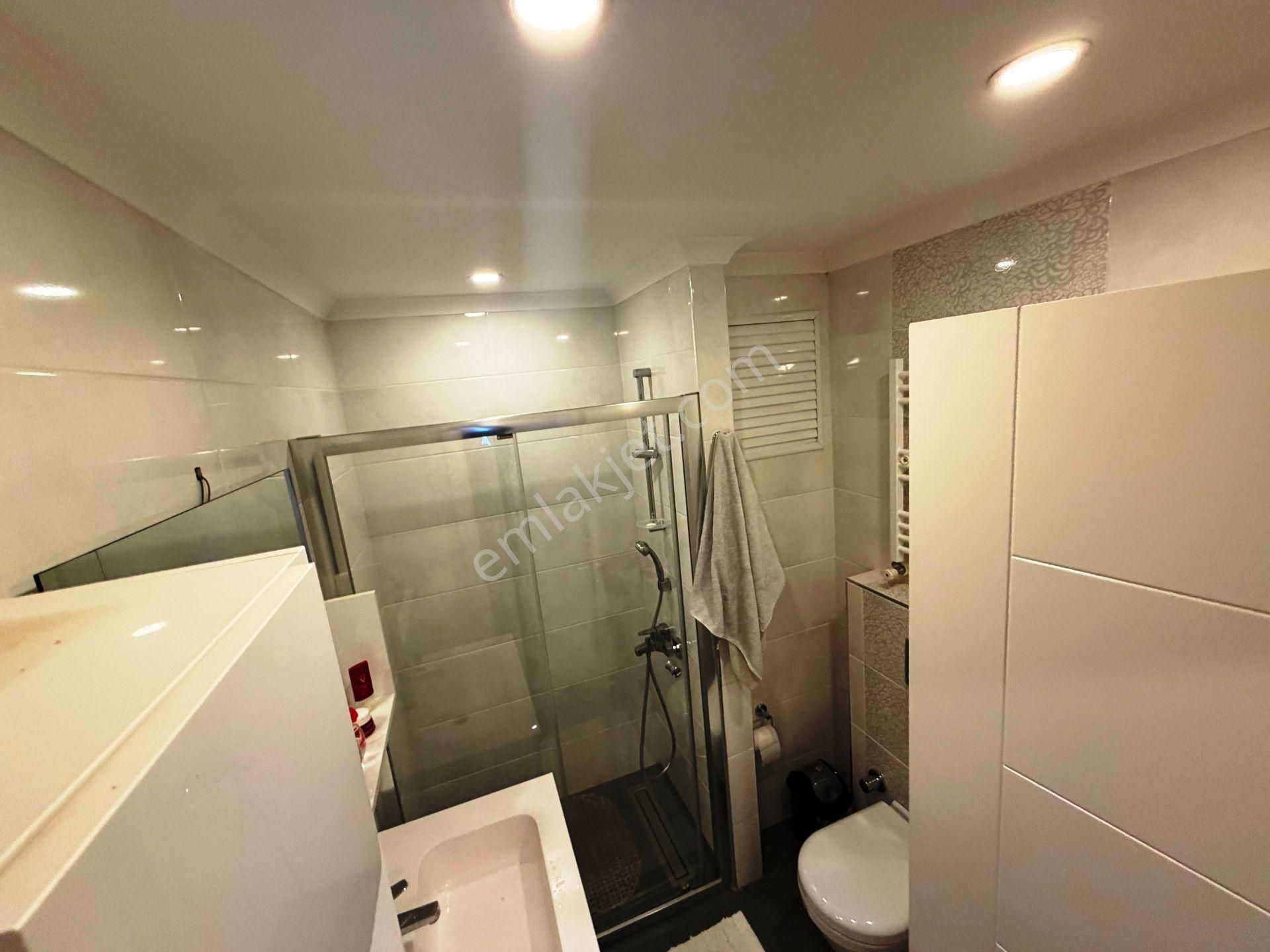 Caddebostan Park Konutları 6.kat Mobilyalı 100m2 Kiralık 2+1 - Görsel 21