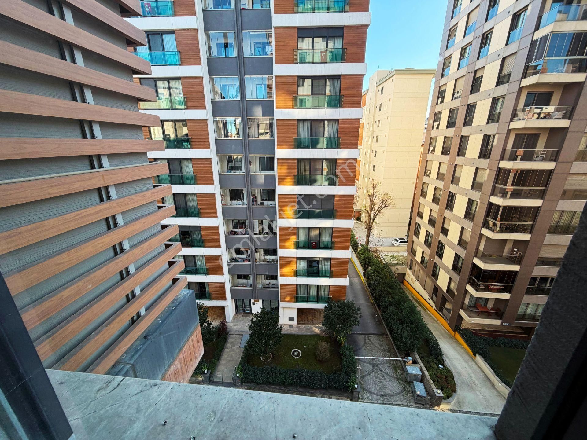 Caddebostan Park Konutları 6.kat Mobilyalı 100m2 Kiralık 2+1 - Görsel 24