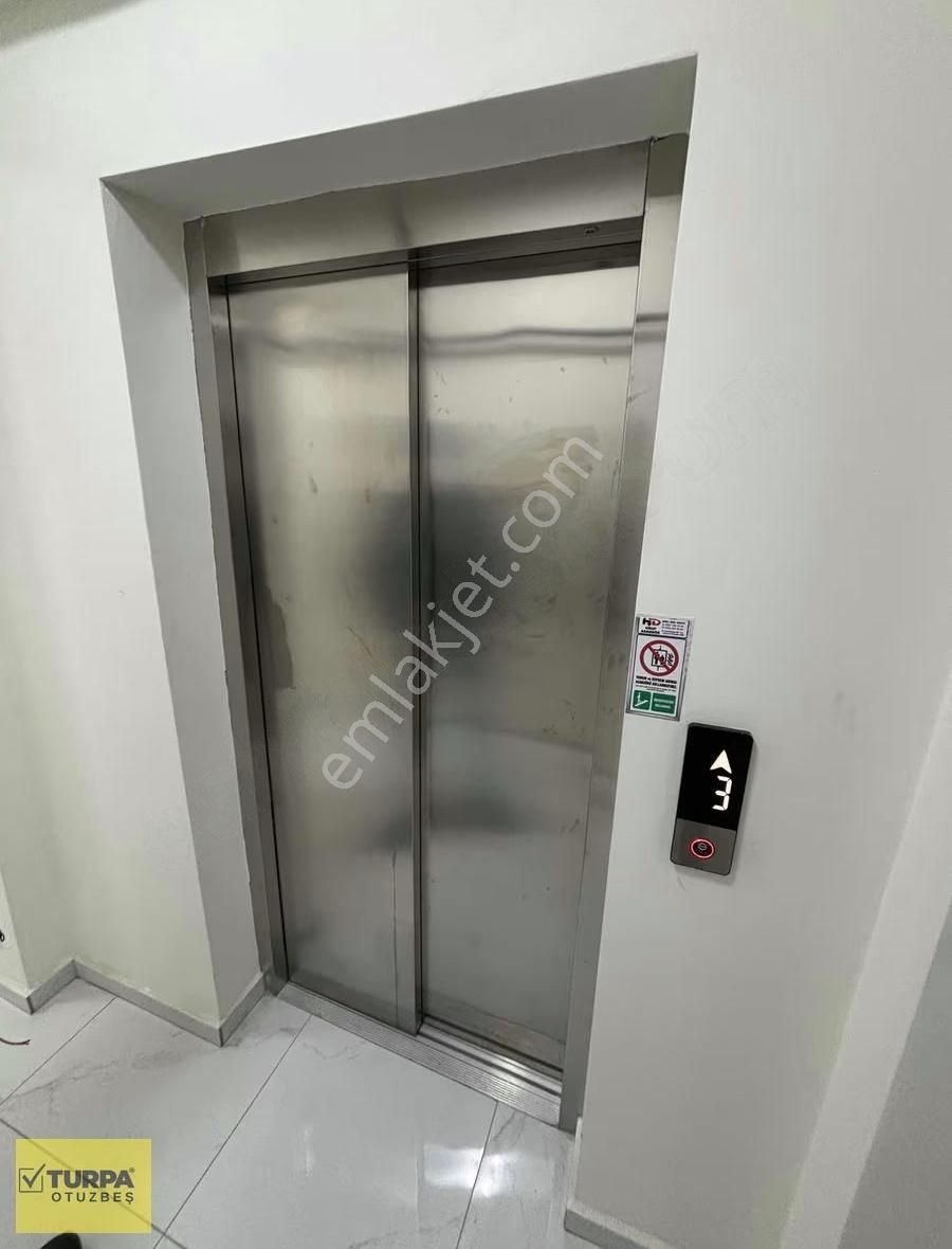 Turpa Otuzbeş'ten Site İçinde | Havuzlu | Eşyalı 1+1 Daire - Görsel 3