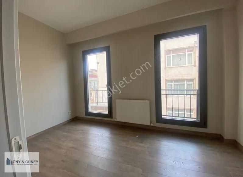 Güney Emlak'tan Belediyenin Sokağında Sıfır 2+1 Dubleks Daire - Görsel 21